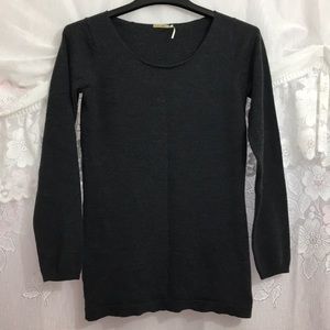 Stretch Wool Long-sleeve
